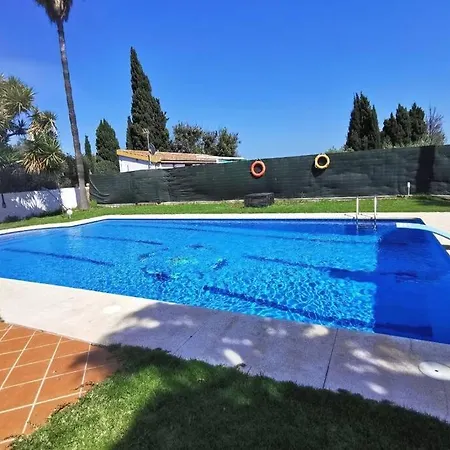 Villa Grande Piscine 5 Min De La *